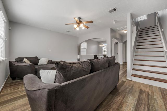 6354 Wilshire Ridge, Houston, TX 77040