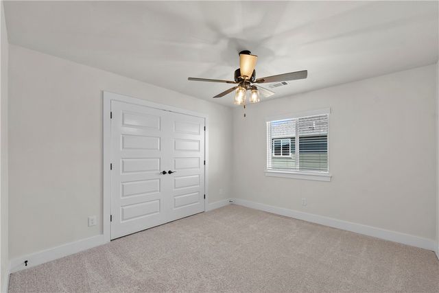 1121 Canyon Maple Street, Centerton, AR 72719