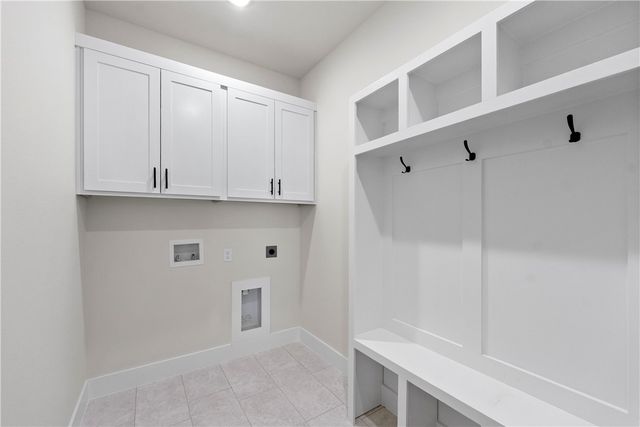 1121 Canyon Maple Street, Centerton, AR 72719