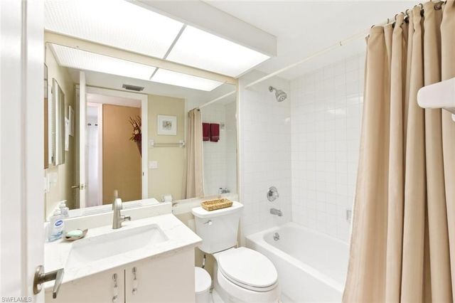 7340 Glenmoor LN 3207, Naples, FL 34104