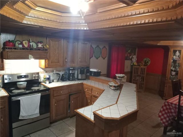 5614 Acapulco Street, Rio Grande City, TX 78582