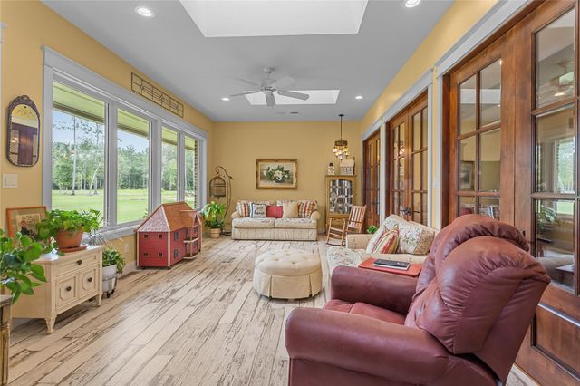 9155 Grizzly Drive, Kountze, TX 75979