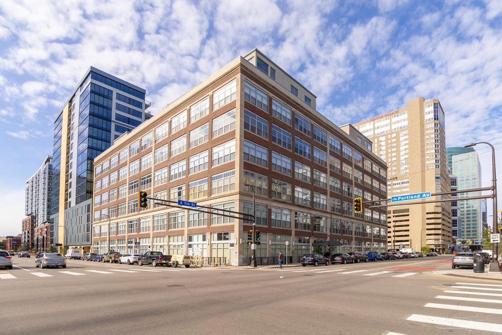 521 S 7th Street 124, Minneapolis, MN 55415