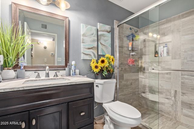 3411 W REDFIELD Road, Phoenix, AZ 85053