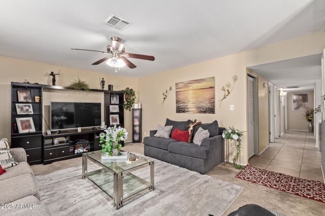 3411 W REDFIELD Road, Phoenix, AZ 85053