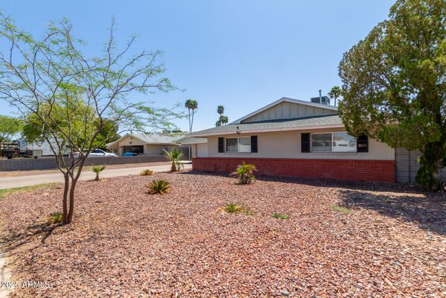 3411 W REDFIELD Road, Phoenix, AZ 85053