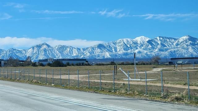 18062 Hackberry Street, Hesperia, CA 92345