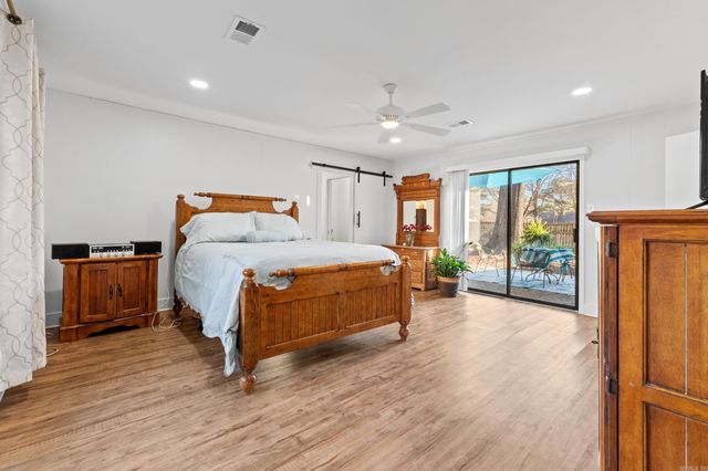 15 Covewood Drive, Conway, AR 72034