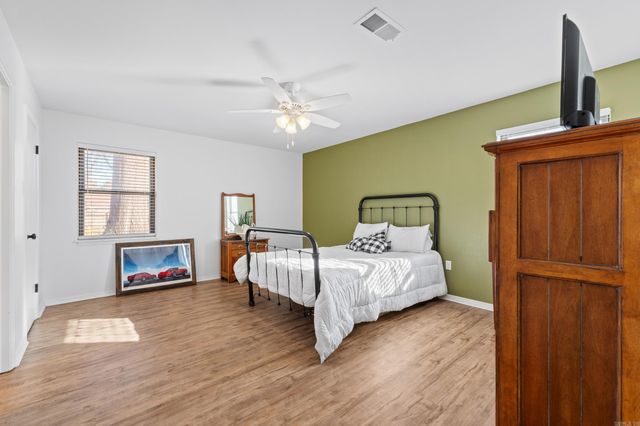 15 Covewood Drive, Conway, AR 72034