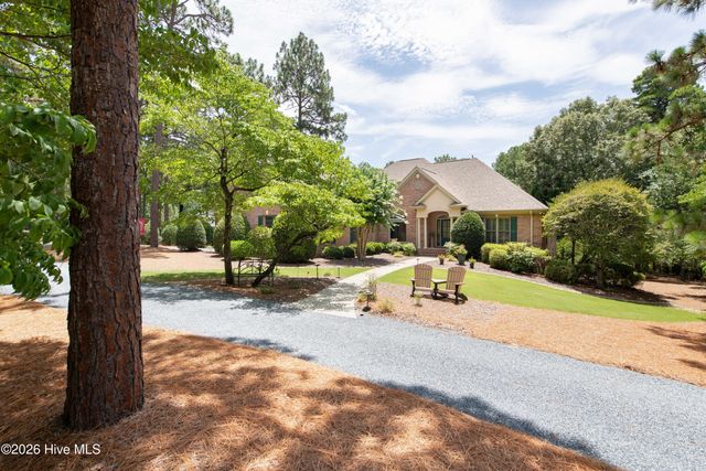 12 Kilrea Court, Pinehurst, NC 28374