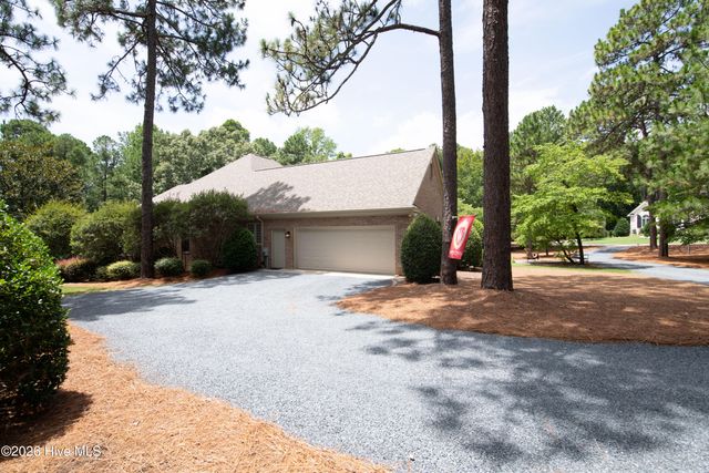 12 Kilrea Court, Pinehurst, NC 28374