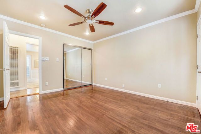 4827 8th Avenue, Los Angeles, CA 90043
