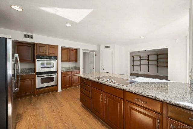 2847 Via Posada, La Jolla, CA 92037