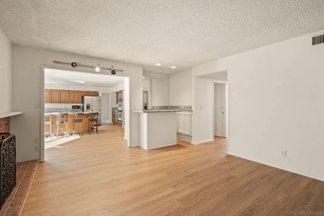 2847 Via Posada, La Jolla, CA 92037