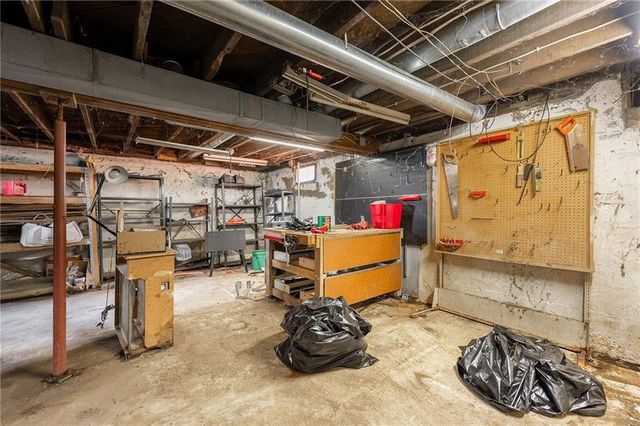 222 Park Street, Neillsville, WI 54456