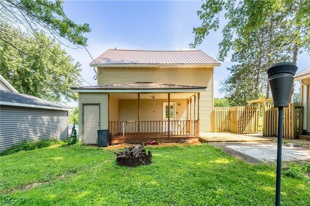 222 Park Street, Neillsville, WI 54456