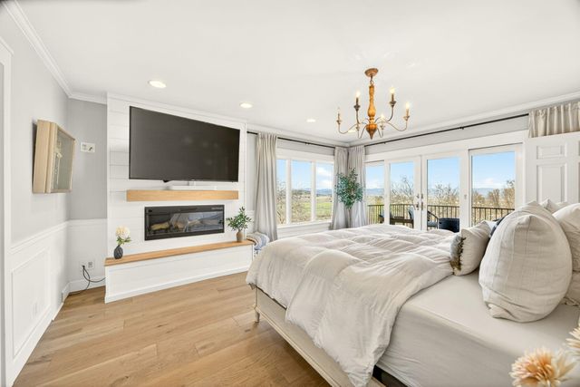 3320 N Foothill Road, Medford, OR 97504