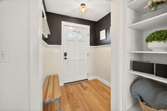 3320 N Foothill Road, Medford, OR 97504