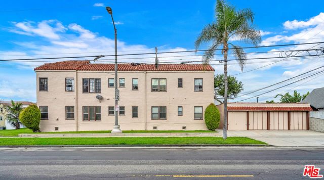 1662 S Hayworth Avenue, Los Angeles, CA 90035