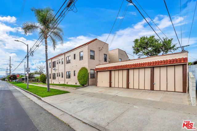 1662 S Hayworth Avenue, Los Angeles, CA 90035