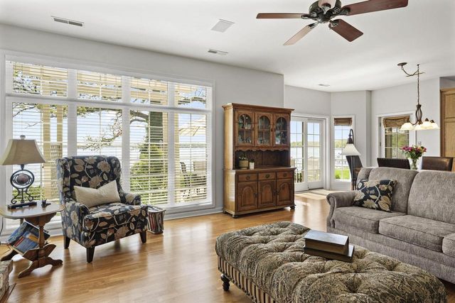 2414 County Road AB, Mcfarland, WI 53558