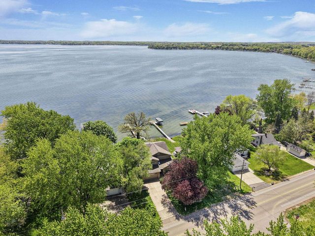 2414 County Road AB, Mcfarland, WI 53558