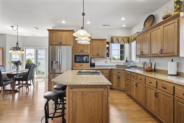 2414 County Road AB, Mcfarland, WI 53558