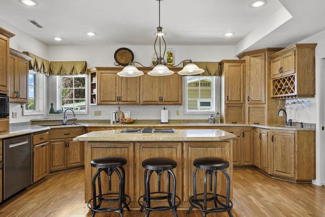 2414 County Road AB, Mcfarland, WI 53558