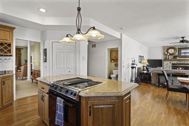 2414 County Road AB, Mcfarland, WI 53558