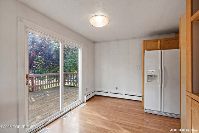 3201 E 43rd Avenue, Anchorage, AK 99508