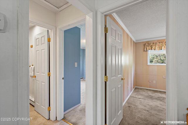 3201 E 43rd Avenue, Anchorage, AK 99508