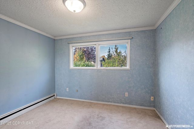 3201 E 43rd Avenue, Anchorage, AK 99508