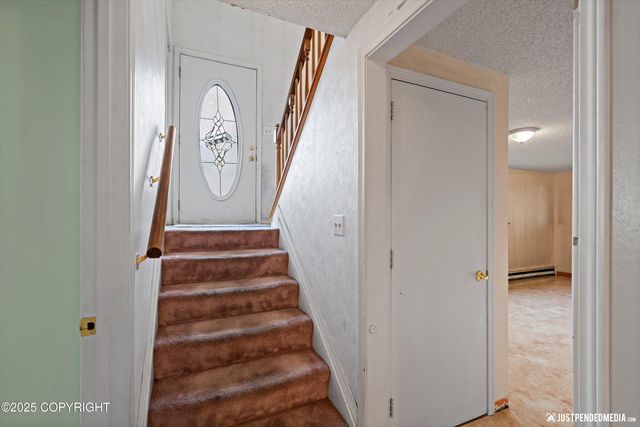 3201 E 43rd Avenue, Anchorage, AK 99508