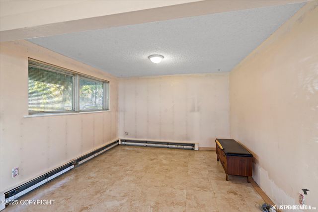 3201 E 43rd Avenue, Anchorage, AK 99508