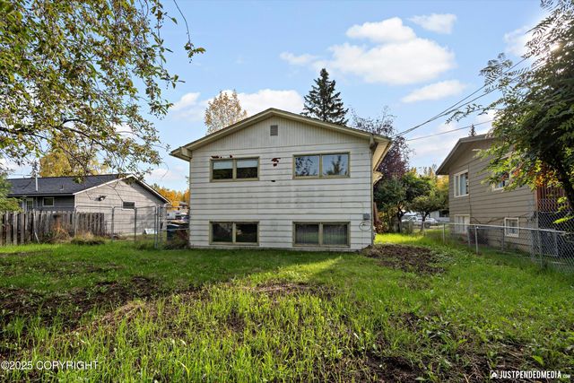 3201 E 43rd Avenue, Anchorage, AK 99508