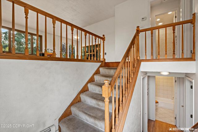 3201 E 43rd Avenue, Anchorage, AK 99508