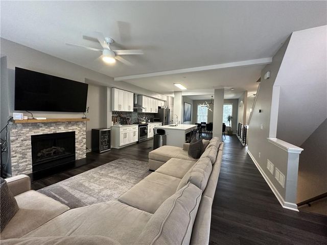 3135 Pittard Hill Point, Duluth, GA 30096