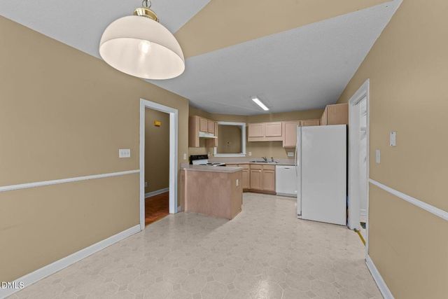 624 Harris Point Way, Wake Forest, NC 27587