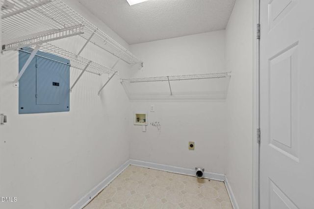 624 Harris Point Way, Wake Forest, NC 27587