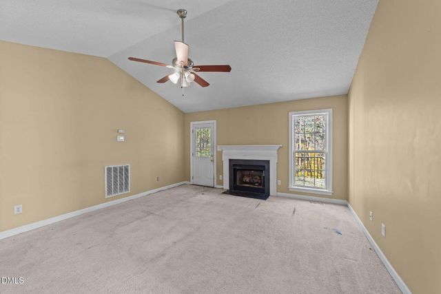 624 Harris Point Way, Wake Forest, NC 27587