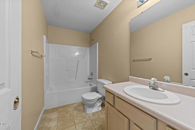 624 Harris Point Way, Wake Forest, NC 27587