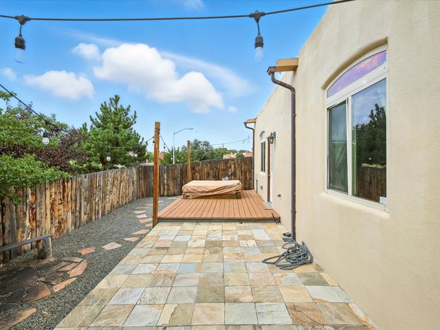 1508 Kachina Ridge, Santa Fe, NM 87507