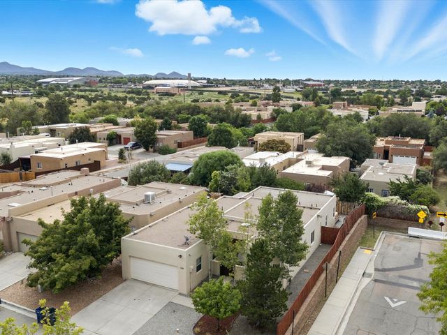 1508 Kachina Ridge, Santa Fe, NM 87507