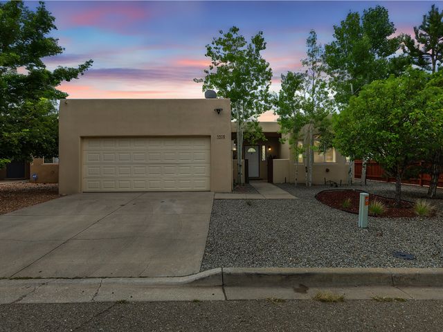 1508 Kachina Ridge, Santa Fe, NM 87507