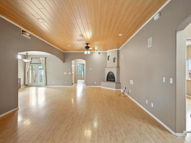 1508 Kachina Ridge, Santa Fe, NM 87507