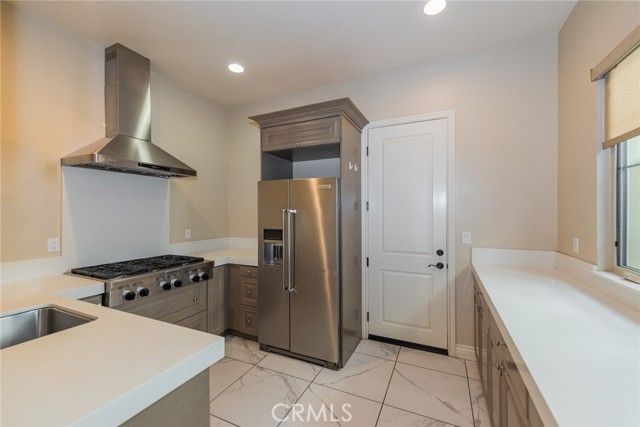 16 Spanish Moss, Irvine, CA 92602