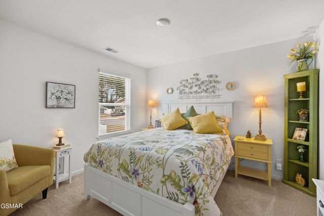 825 Green Meadow Dr, Talbott, TN 37877