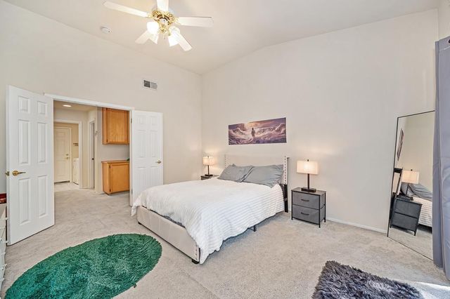 194 Briggs Ranch Dr, Folsom, CA 95630