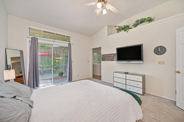 194 Briggs Ranch Dr, Folsom, CA 95630