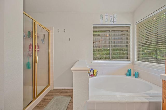 194 Briggs Ranch Dr, Folsom, CA 95630